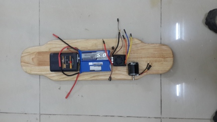 From left: Battery charger, Batteries, ESC and the motor.